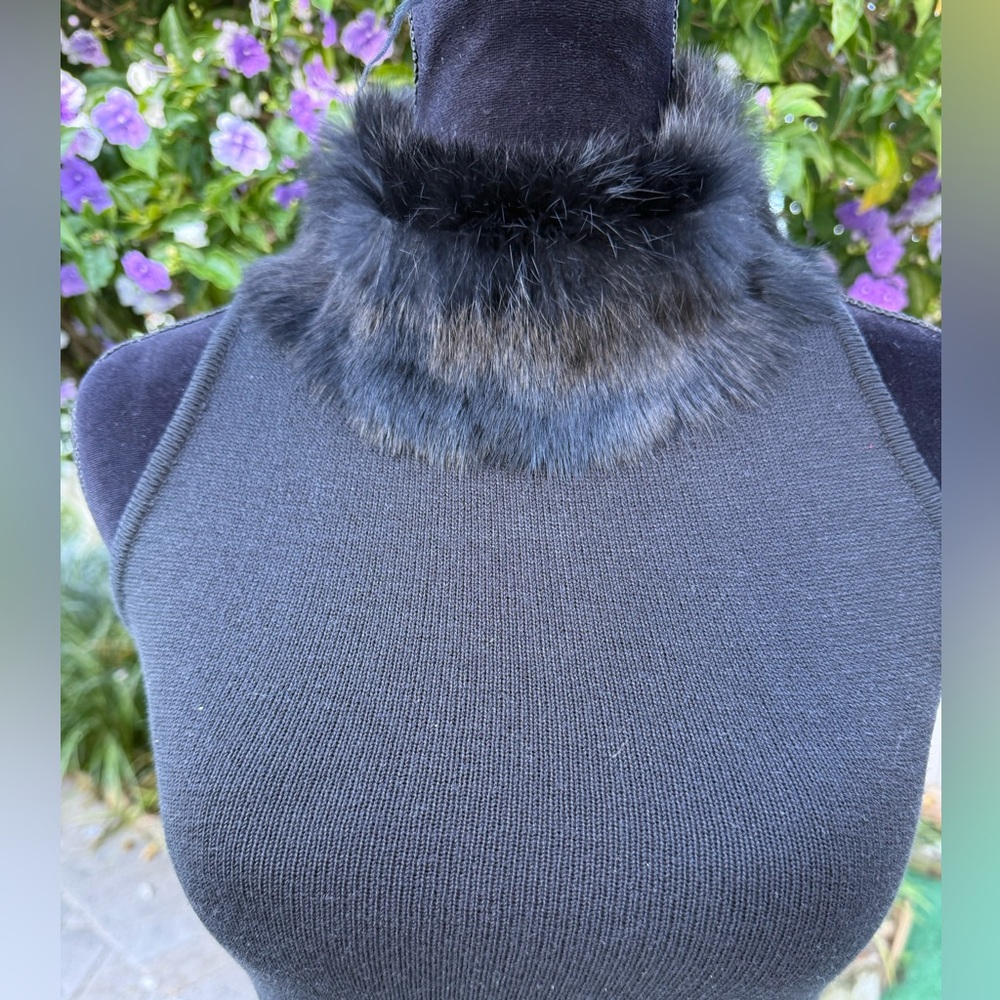 Vintage Bette Paige Black Fur-Trimmed Turtleneck Sweater - Picture 3 of 6